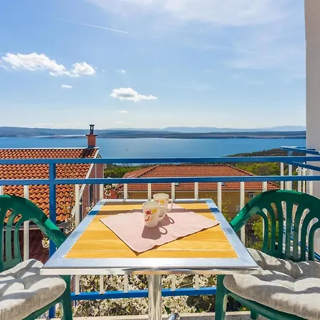 Bozana Apartment *