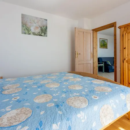 Bozana شقة دْغاماي